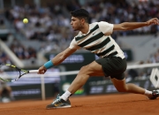 开云体育app-英国网球队横扫日本网球队，阿尔卡拉斯绝境逆转