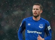 开云体育下载-爵士粉碎骑士，浓眉成为关键先生，一场定义赛季的胜利