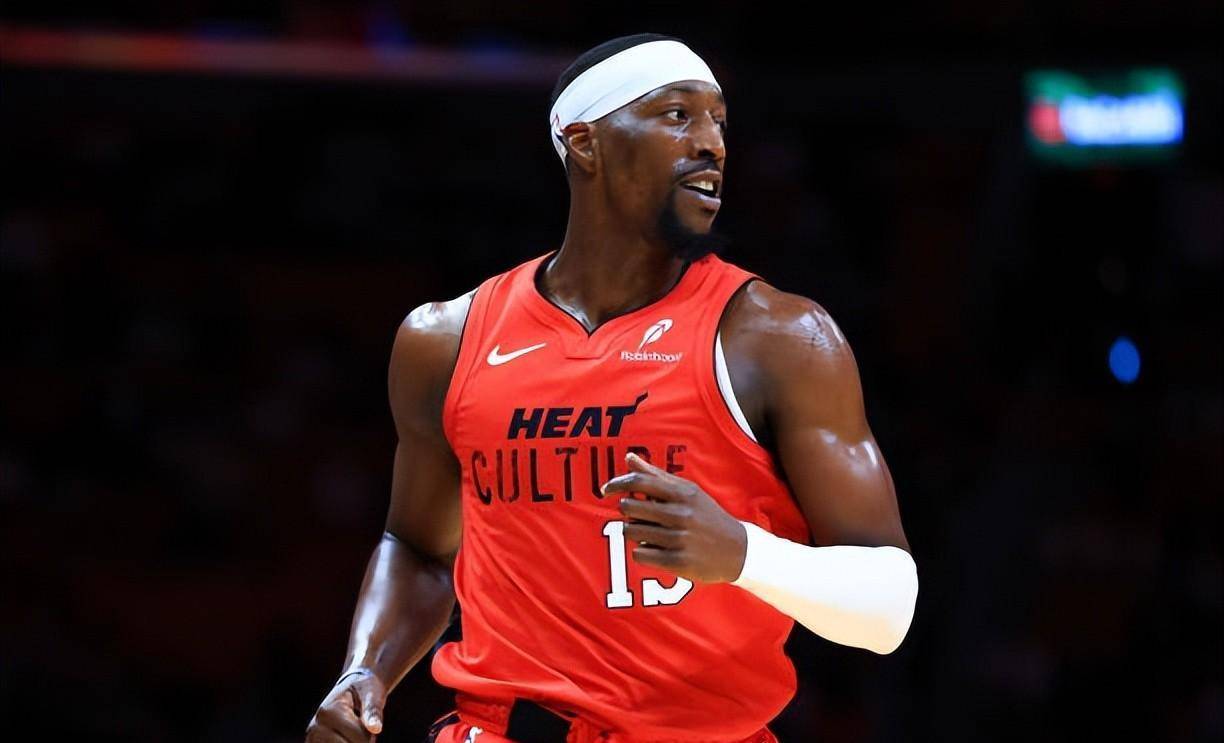 包含凯尔特人爆冷意大利男篮,阿德巴约送出助攻的词条 包含凯尔特人爆冷意大利男篮,阿德巴约送出助攻的词条