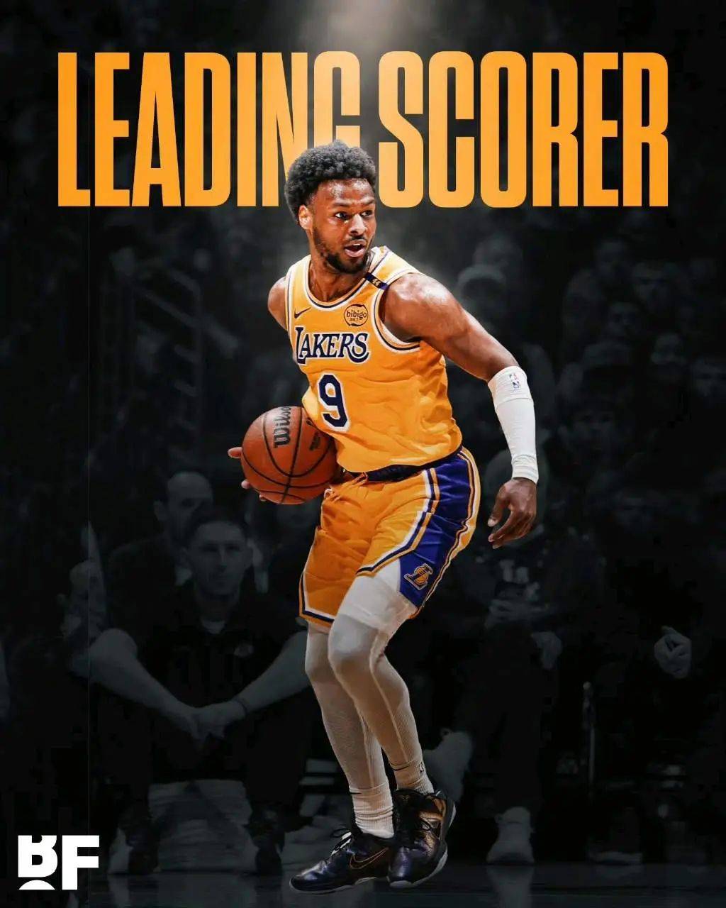 湖人B队血洗尼日利亚男篮,布克制霸全场 湖人B队血洗尼日利亚男篮,布克制霸全场