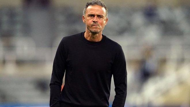 关于迪尼斯球员状态不佳,需调整攻守平衡的信息 关于迪尼斯球员状态不佳,需调整攻守平衡的信息